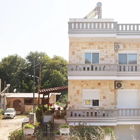 Tzei House *