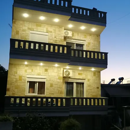 Tzei House Galaria